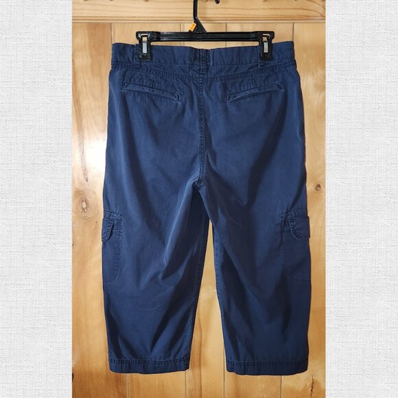 St Johns Bay Active Womens Lightweight Capri Cargo Pants - Picture 2 of 5